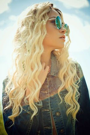 Blonde – This Summer’s Hottest Celeb Hair Colour