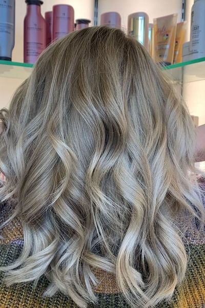 HAIR COLOUR EXPERTS AT BEST HAIR SALONS IN BERKSHIRE AND HAMPSHIRE HAIR COLOUR EXPERTS AT BEST HAIR SALONS IN BERKSHIRE AND HAMPSHIRE