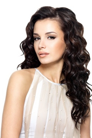 wavy prom hairstyle