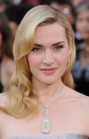 kate-winslet-side-swept-hair